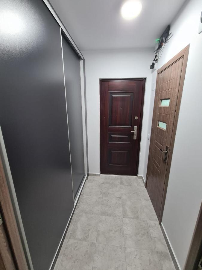 Apartmán Garsoniera Luxury Kevin Piteşti Exteriér fotografie