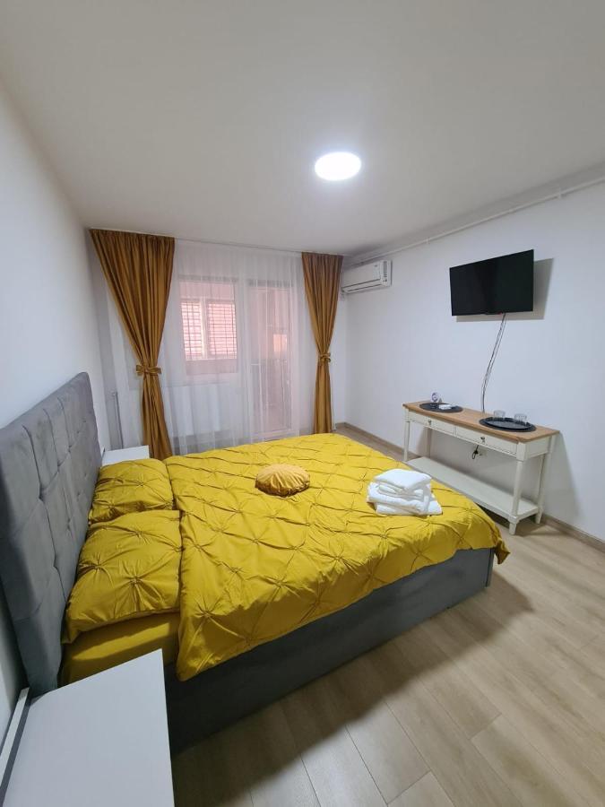 Apartmán Garsoniera Luxury Kevin Piteşti Exteriér fotografie